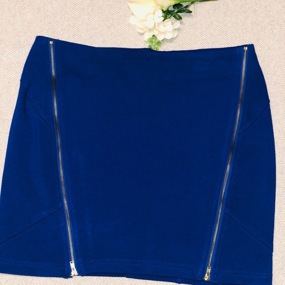 Active USA Dresses & Skirts - Blu skirt